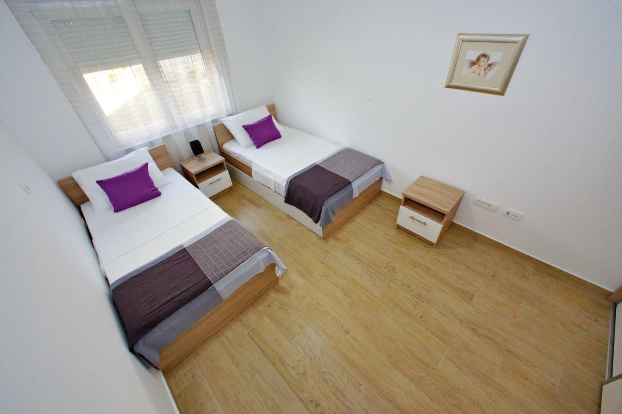 ביבינייה Luxury Apartments Sikiric_2 With Fantastic View On The Sea מראה חיצוני תמונה