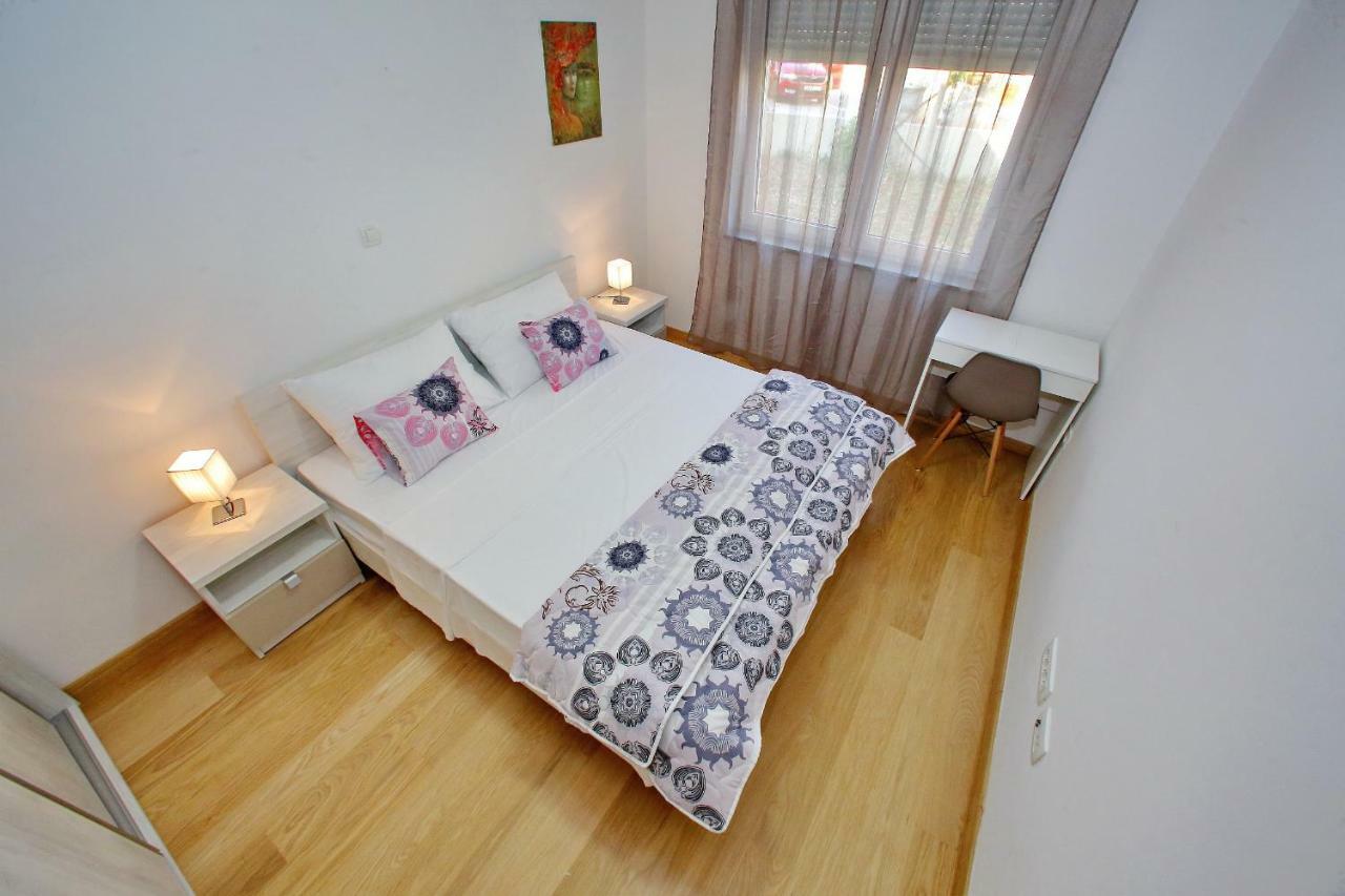 ביבינייה Luxury Apartments Sikiric_2 With Fantastic View On The Sea מראה חיצוני תמונה